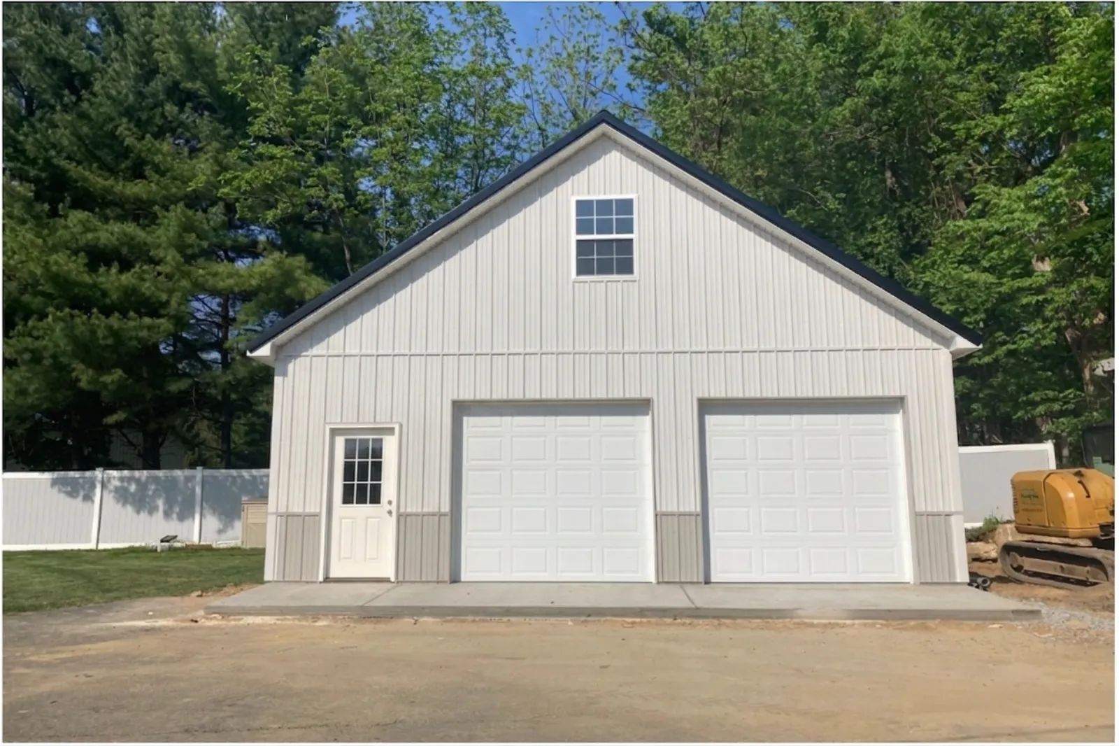 Post-frame detached garage